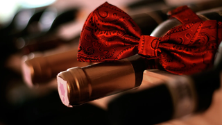 The Best Gifts for Wine Lovers: 2022 Holiday Shopping Guide